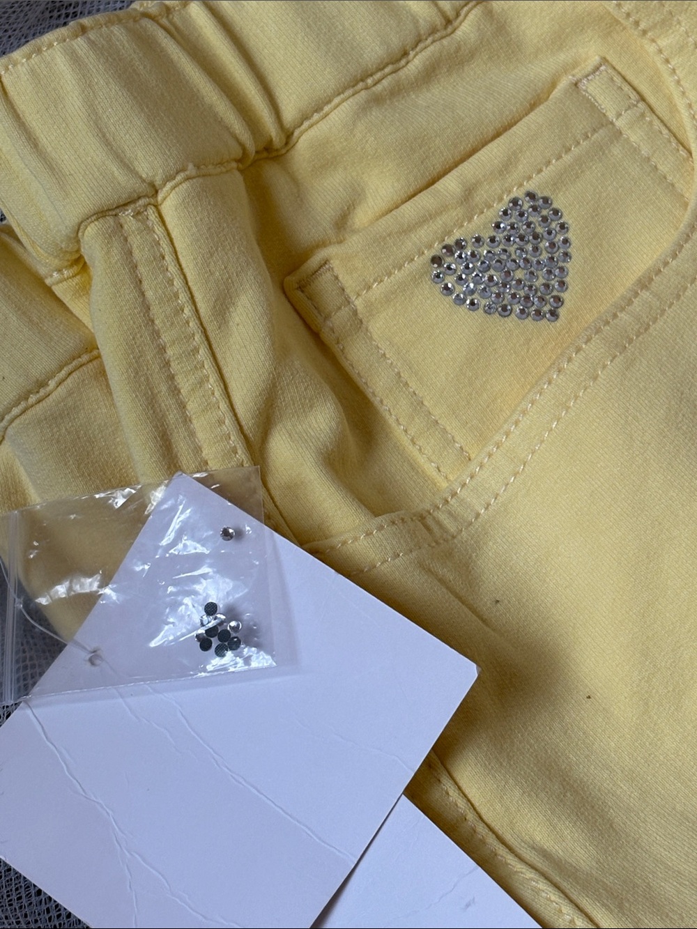 Dream Jeannes by Quacker Factory Women's Yellow Capris Rhinestone Embellishment - Picture 3 of 6